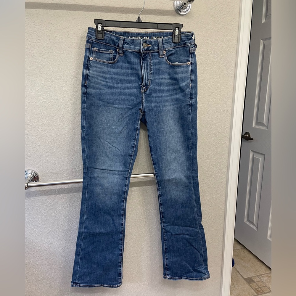 American Eagle Outfitters Women’s High Waisted Blue Flare & Wide Leg Jeans